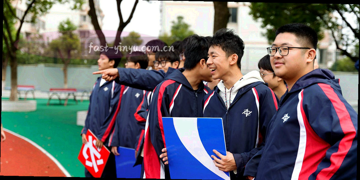 横向五步反馈处理流程条，细线连接各节点，节点以青绿与暖橙区分